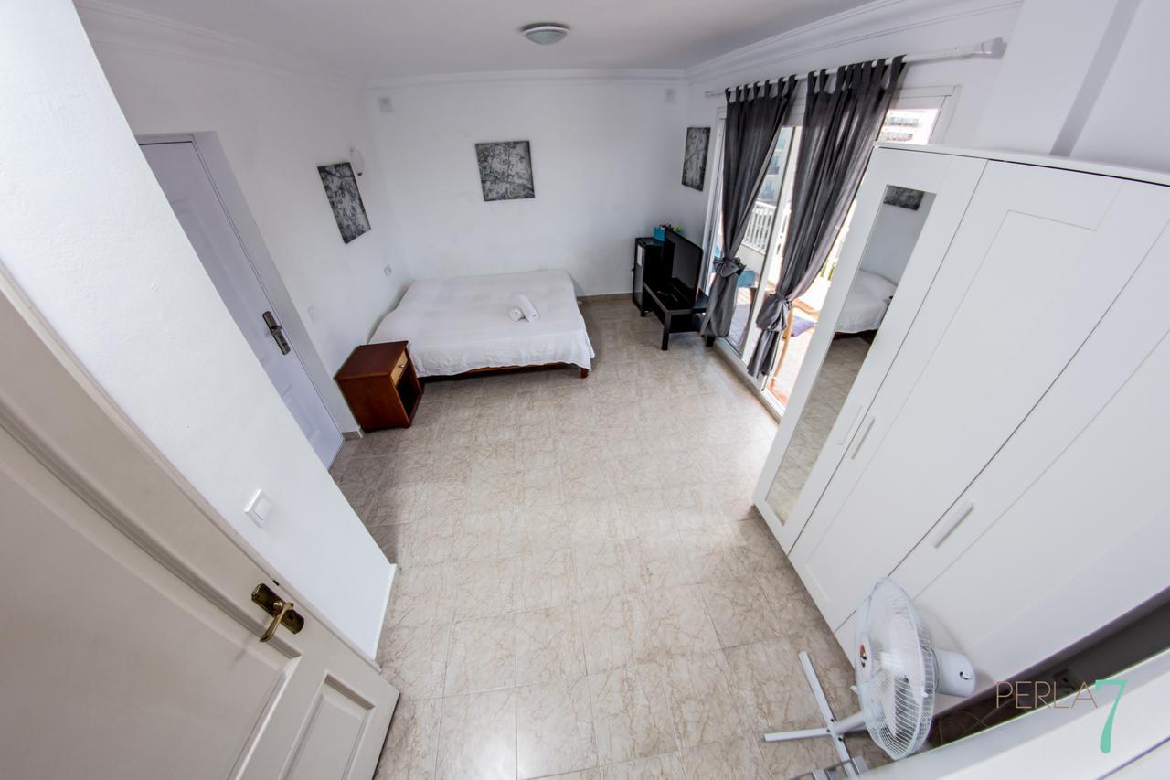 Perla Seven Apartments And Rooms Playa de Palma  Eksteriør billede